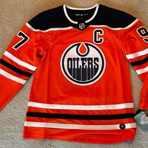 Authentic Edmonton Oilers Connor McDavid Adidas Jersey (With Tags)